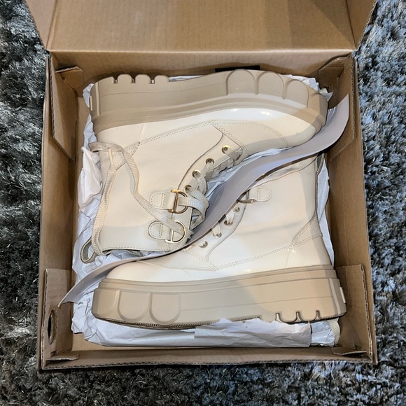 Sorel Caribou x Boot Lace up WP Cozy - Picture 3 of 6